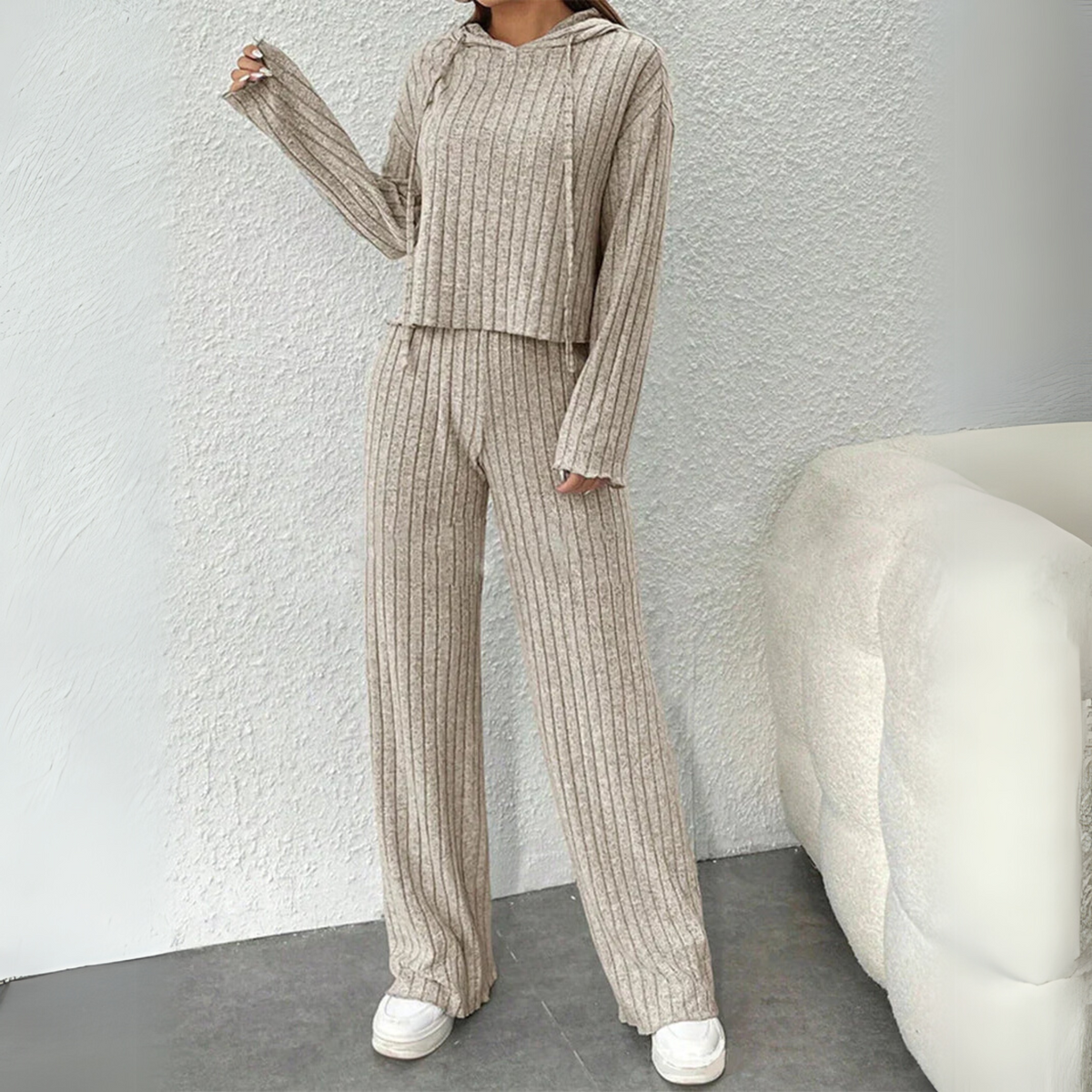 Tielle - Cozy Hooded Sweatshirt and Joggers Two-Piece Set