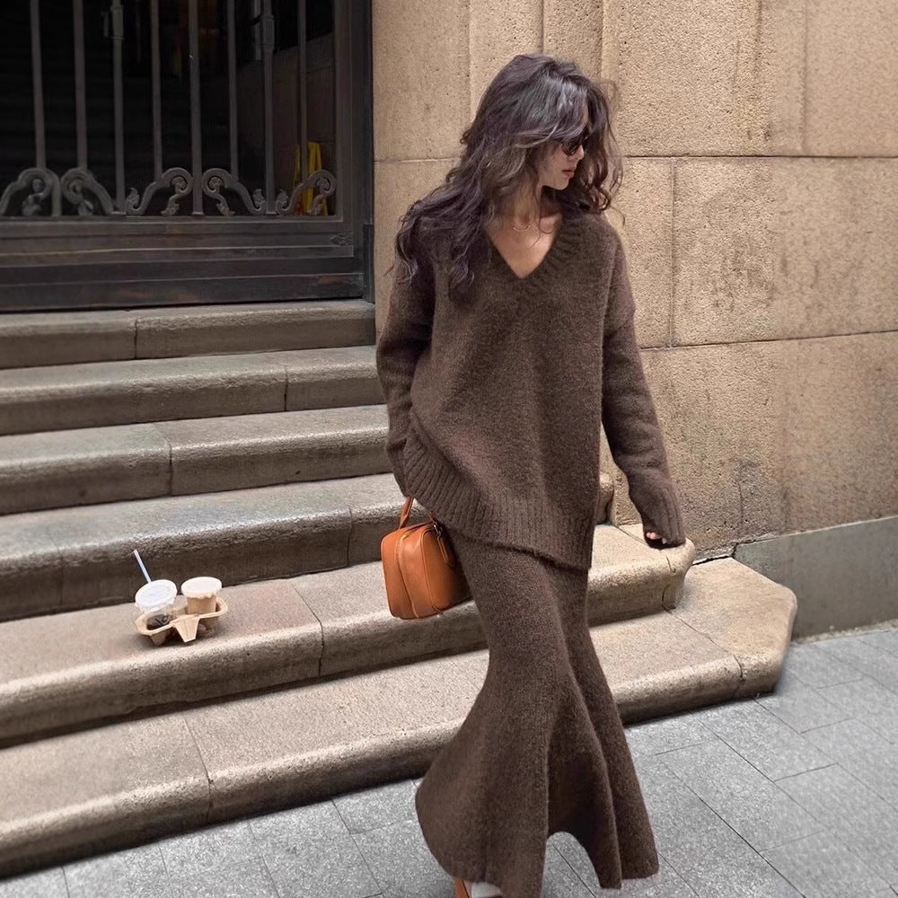 Lucy - Lazy Style Sweater Suit With Maxi Skirt