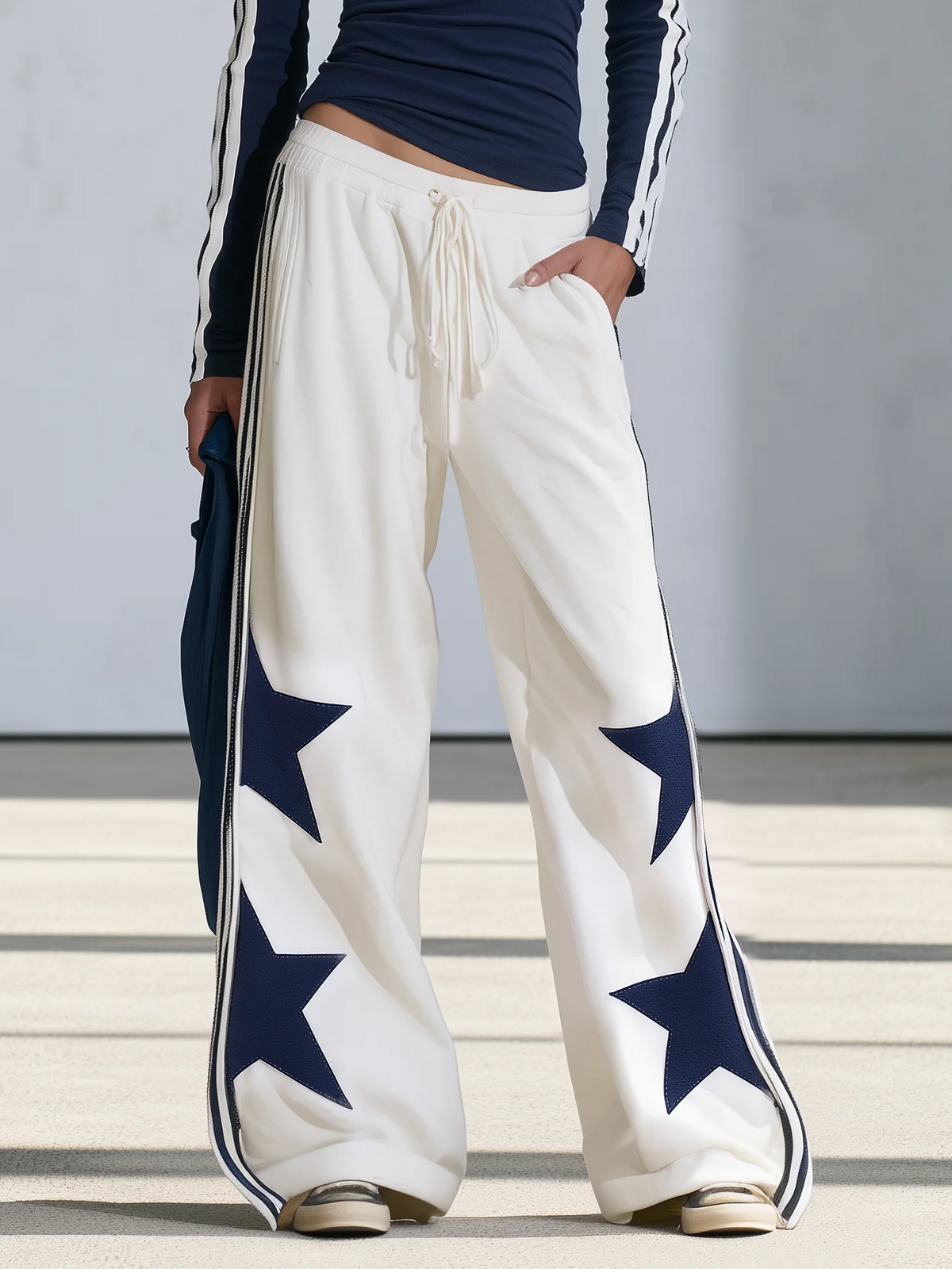 Claudia | Long-Sleeve Top with Navy Blue Star Print and Wide-Leg Trousers